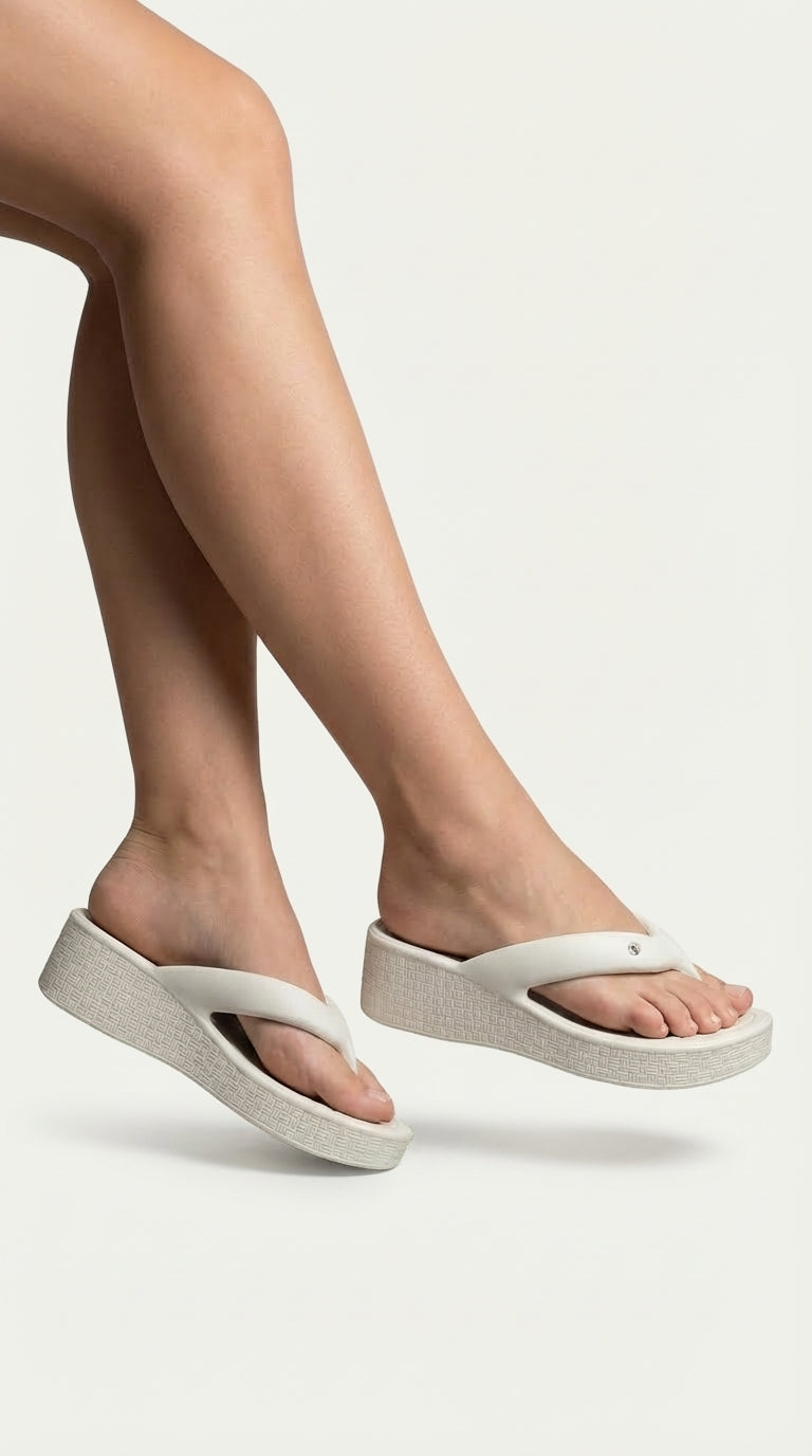 Chinelo Plataforma Dijean 33020001 Off White