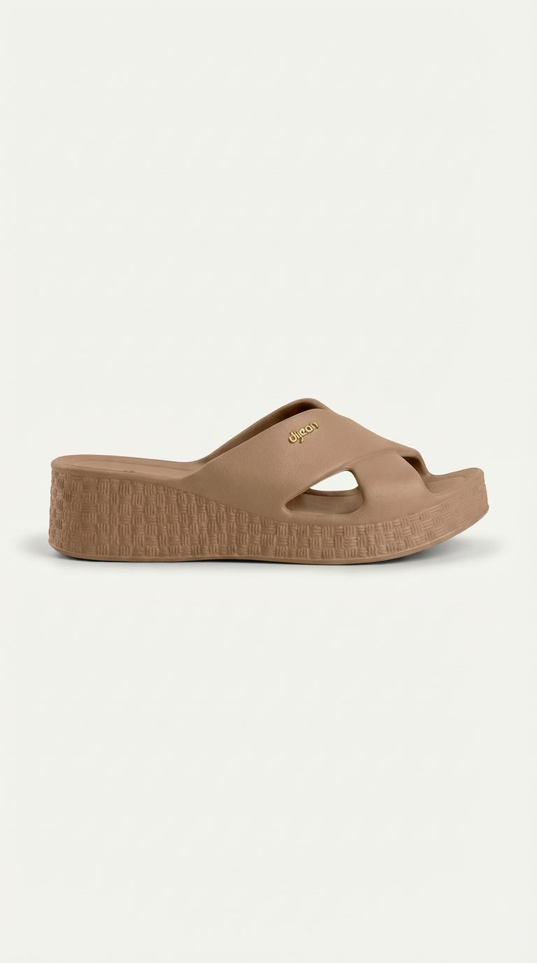 Chinelo Plataforma Dijean 33100001 Caramelo