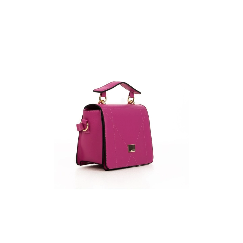 A mini bolsa feminina Rafitthy na cor fúcsia é um acessório vibrante e cheio de estilo. Seu design compacto é perfeito para transportar seus itens essenciais de forma prática e elegante. Com a cor fúcsia como destaque, esta bolsa adiciona um toque de cor e energia a qualquer look. Versátil e moderna, é ideal para diversas ocasiões, desde eventos sociais até passeios descontraídos. Fabricada com a qualidade e o cuidado característicos da Rafitthy, esta mini bolsa é uma escolha encantadora para mulheres que desejam destacar-se com estilo.